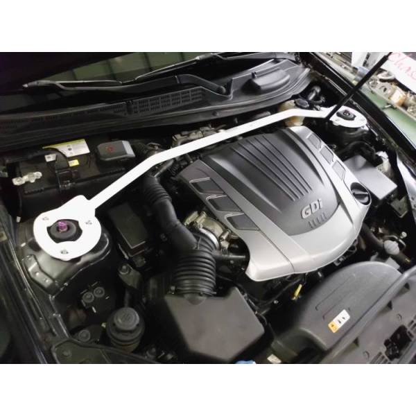 Barre compartiment moteur UR Hyundai Genesis Coupe 08+