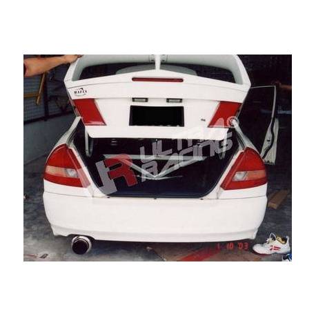 Barre intérieur coffre UR Mitsubishi Lancer 96-99
