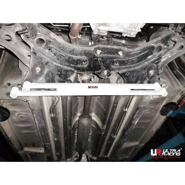 Barre inférieure avant UR Suzuki Swift 1.2/1.4 10+