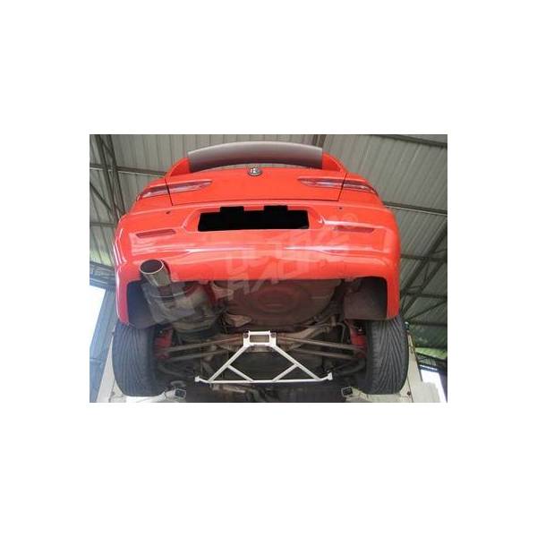 Rear lower bar UR Alfa Romeo 156