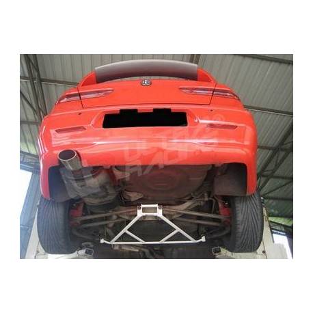 Barre inférieure arrière UR Alfa Romeo 156