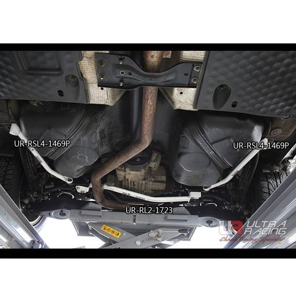 Rear lower bar UR Audi Q3 11+ 2.0TFSI/TDI