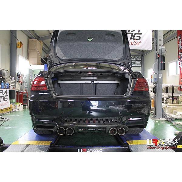 Barre intérieur coffre UR BMW M3 E92 07-13