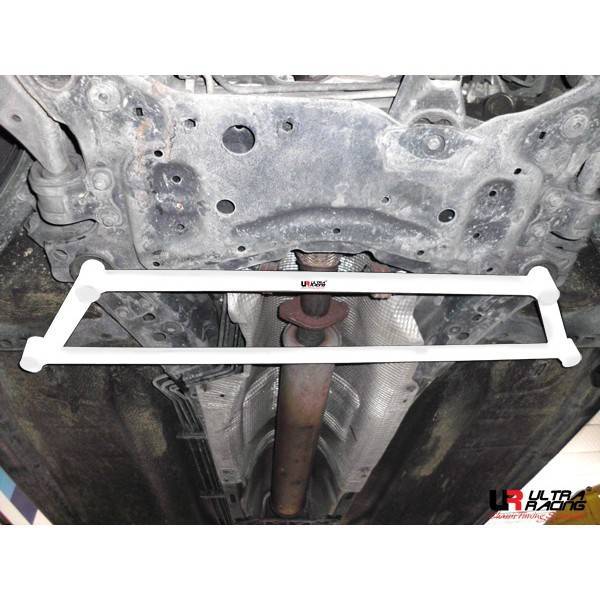 Lower bar before UR Ford Focus 1.8 MK2 05-10
