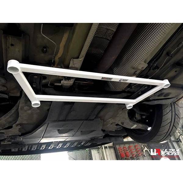 Lower bar before UR Renault Megane III RS