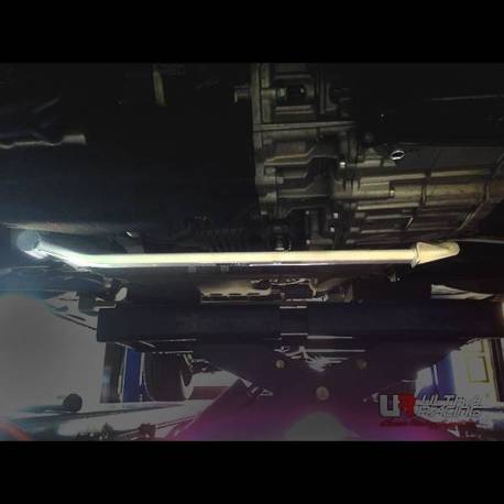 Lower bar before UR Volkswagen Tiguan 07+