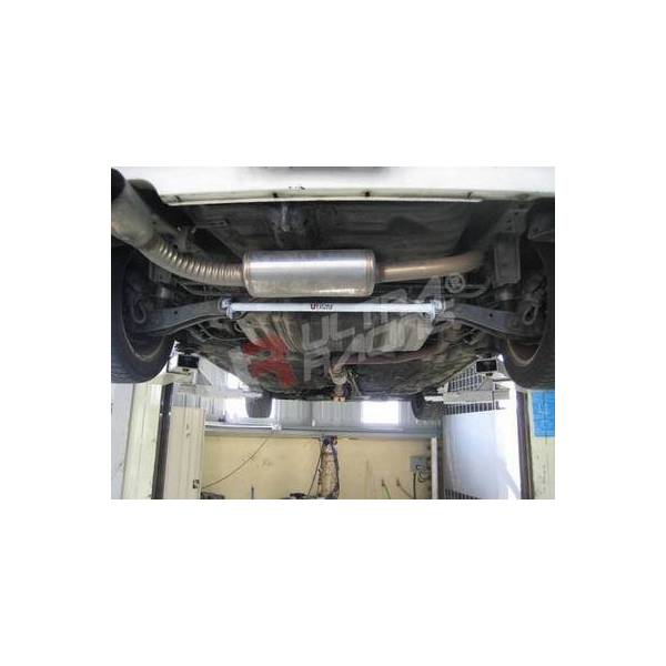 Barra inferiore posteriore UR Honda Civic/CRX 88-91 EF/ED/EE